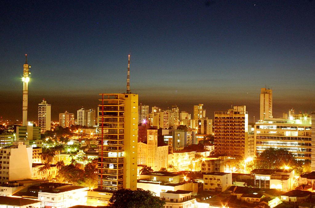 Treze municípios estão com risco moderado de contaminação pela Covid-19 em MT