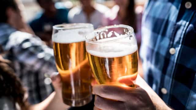 Santos proíbe consumo de bebida alcoólica em área pública a partir das 20h