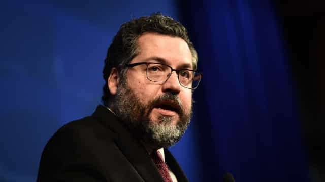 Em carta a secretário de Estado dos EUA, Ernesto Araújo diz que países têm interesses comuns
