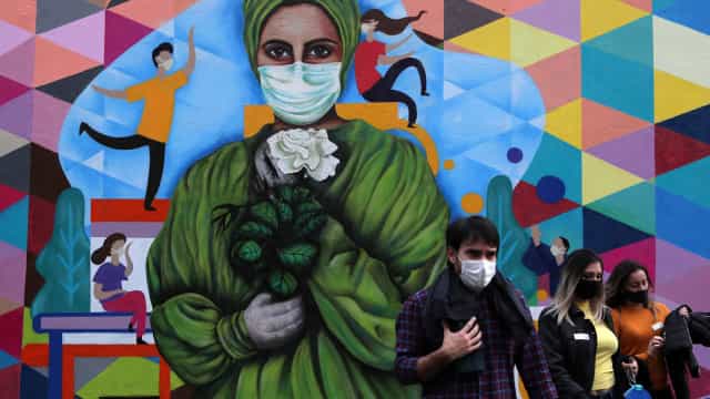 Brasil registra mais de mil mortes por Covid e mais de 60 mil casos em 24 horas