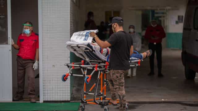 Colapsada, Manaus tenta importar oxigênio da Venezuela