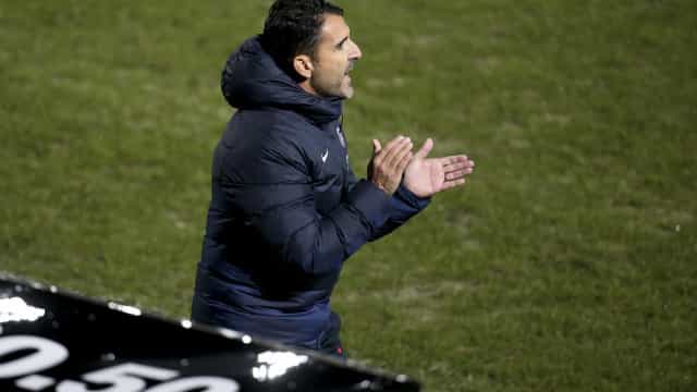 Pochettino valoriza elenco do PSG e desconversa sobre interesse em Messi