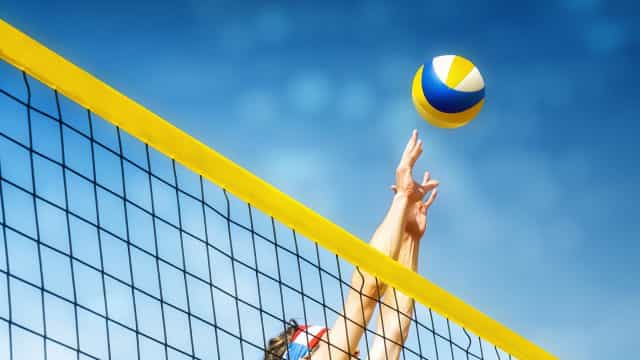 Vôlei de Praia: novas duplas e parcerias olímpicas jogam no RJ