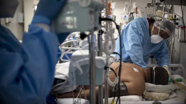 Em colapso, Rondônia anuncia transferência de doentes com Covid-19 e pede médicos