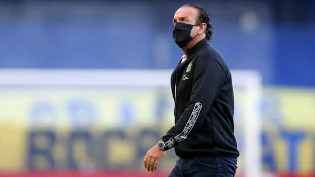 Após perder referências, Cuca precisará reconstruir defesa para o Brasileirão