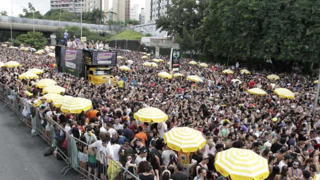 Prefeitura de SP divulga lista de blocos do Carnaval de 2022