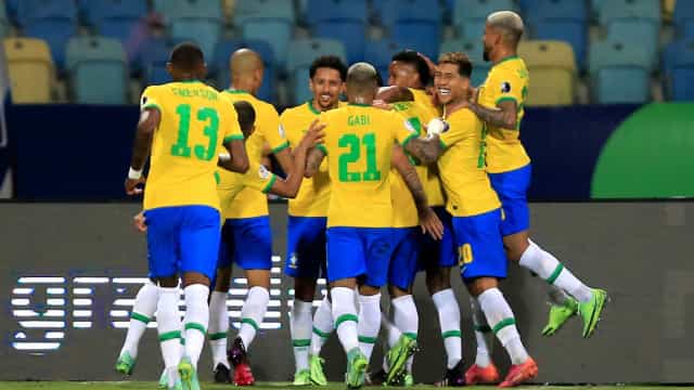 Por vaga antecipada na Copa, Brasil encara Colômbia nas Eliminatórias