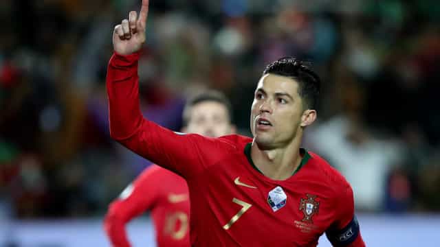 Mesmo com Ronaldo em alta, Portugal terá de enfrentar repescagem para ir à Copa
