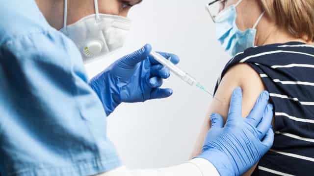 Brasil tem mais de 122 milhões com a vacinação completa contra o coronavírus