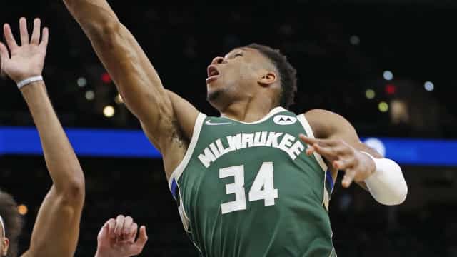 Antetokounmpo completa 600 jogos na NBA com bela atuação em vitória dos Bucks
