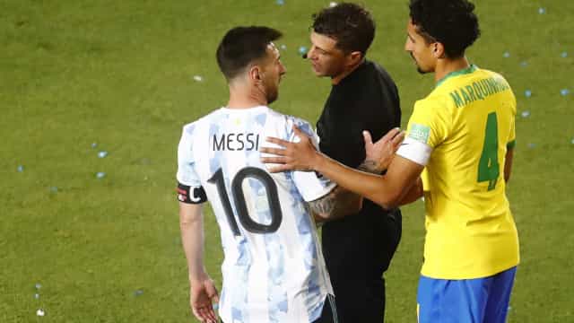 Brasil empata com a Argentina e mantém invencibilidade nas Eliminatórias