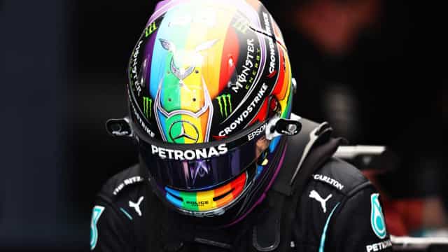 Hamilton critica Qatar por violações de direitos humanos antes de F1 no país