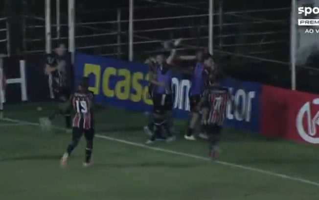 Botafogo-SP vence Nova Venécia de virada e se classifica