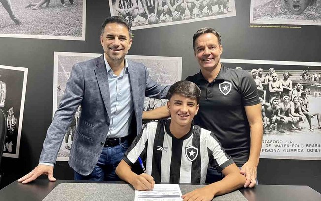 Botafogo contrata filho de Rodrigo Caetano para a base