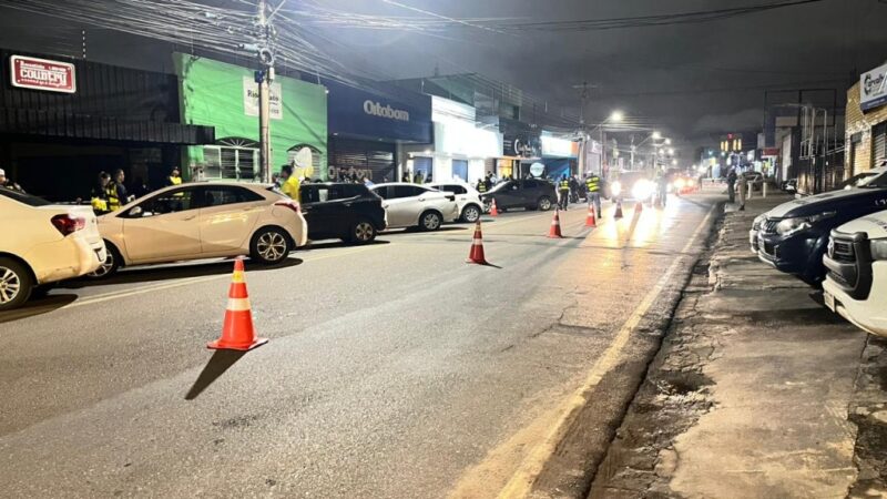 Operação Lei Seca resulta na prisão de nove pessoas na Avenida Carmindo de Campos
