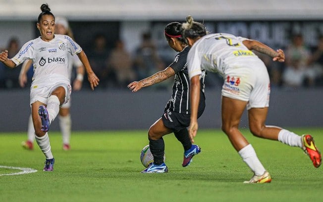 Tamires entra para definir a vitória do Corinthians! 100% no Brasileirão feminino