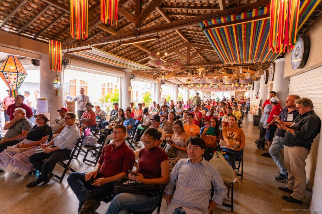 Rota da Avicultura Caipira: setor tem potencial gigantesco, diz secretária Nacional de Políticas de Desenvolvimento Regional e Territorial do MIDR